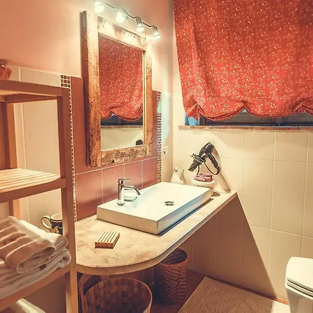 Il Boschetto Di Castagni